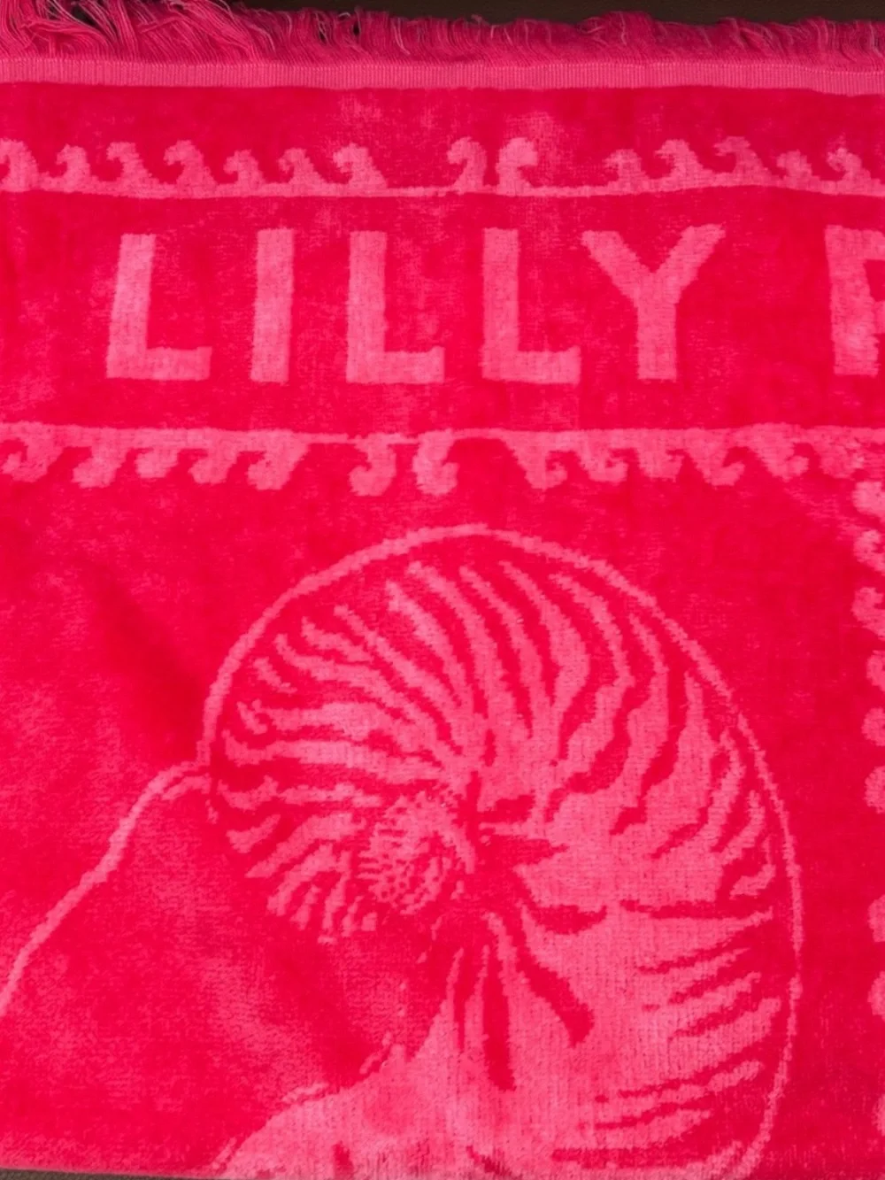Lilly Pulitzer Bright Paradise Punch Cotton Pink Logo Towel